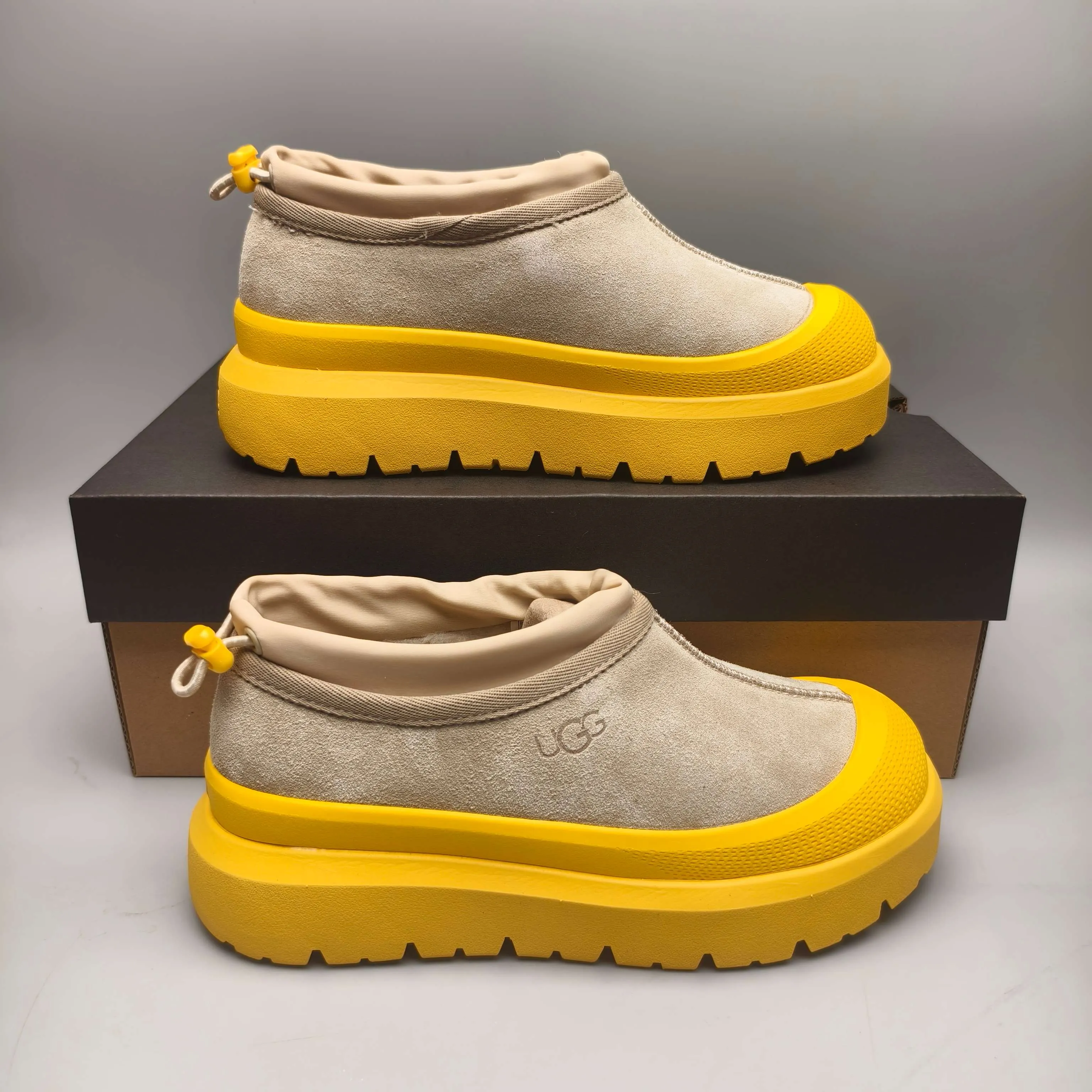 💰520 UGG sheepskin all-in-one snow boots 4096 slip-on casual trendy Wang Yibo men's and women's shoes Color: white red black blue yellow light gray dark gray green Matching sizes: 35-45